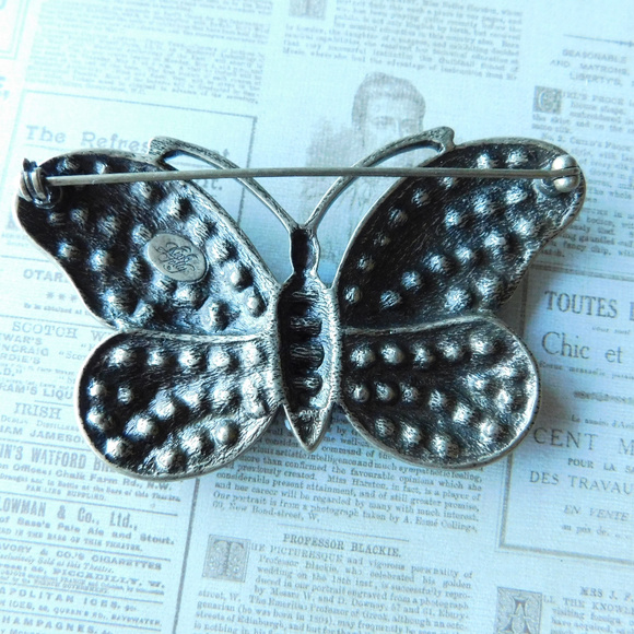 ⭐ KIRKS FOLLY crystal butterfly brooch - Picture 4 of 5